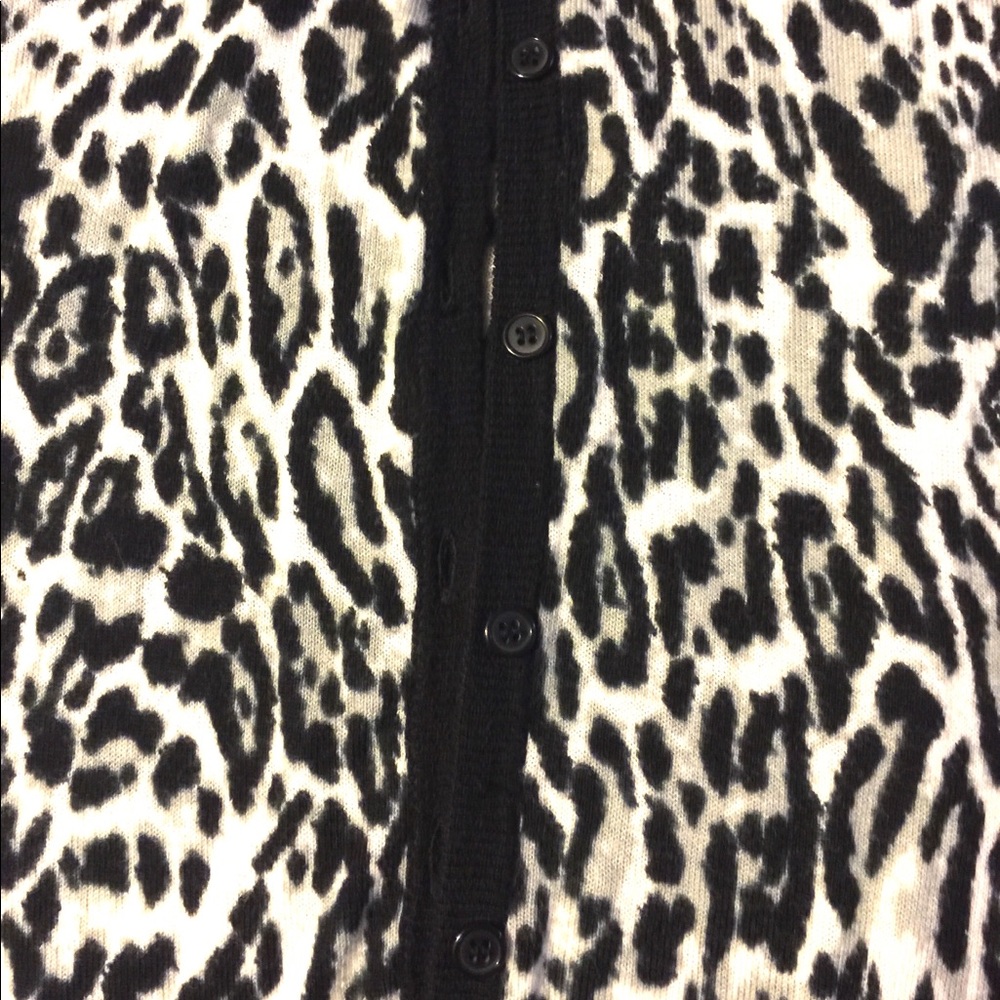 Leopard-Print Cardigan - Picture 7 of 7